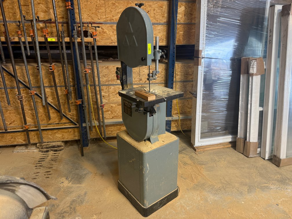 Delta 14” Ban Saw
