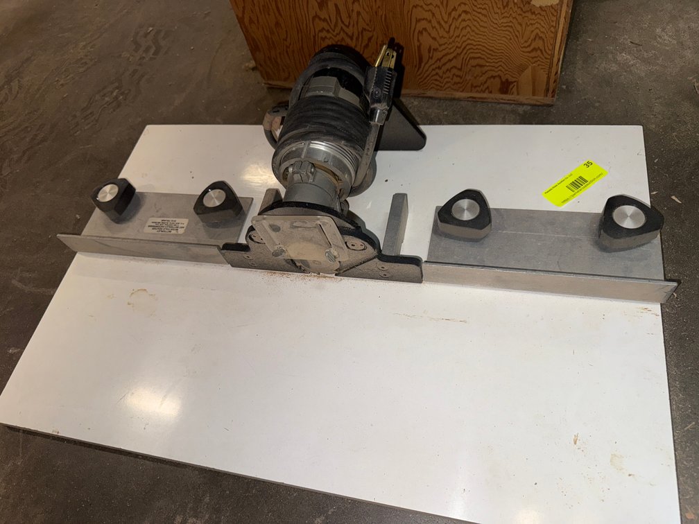 Butterfly Miter Fold Router