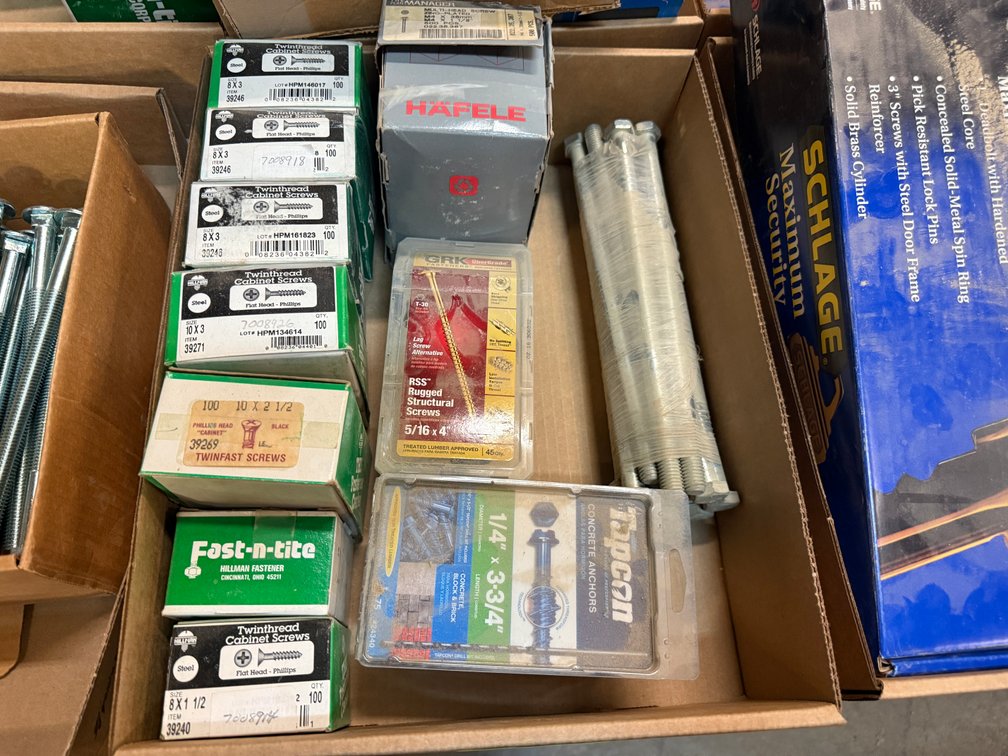 Screws, Cabinet Screws 8x3, Large Bolts, Tapcon 1/4x3 3/4