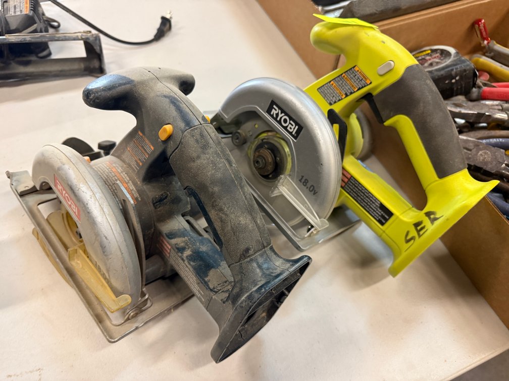 Circular Saws