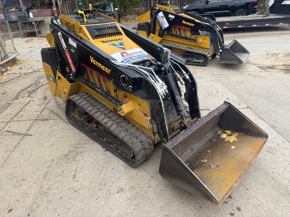O- Vermeer CTX100 Mini Skid Steer