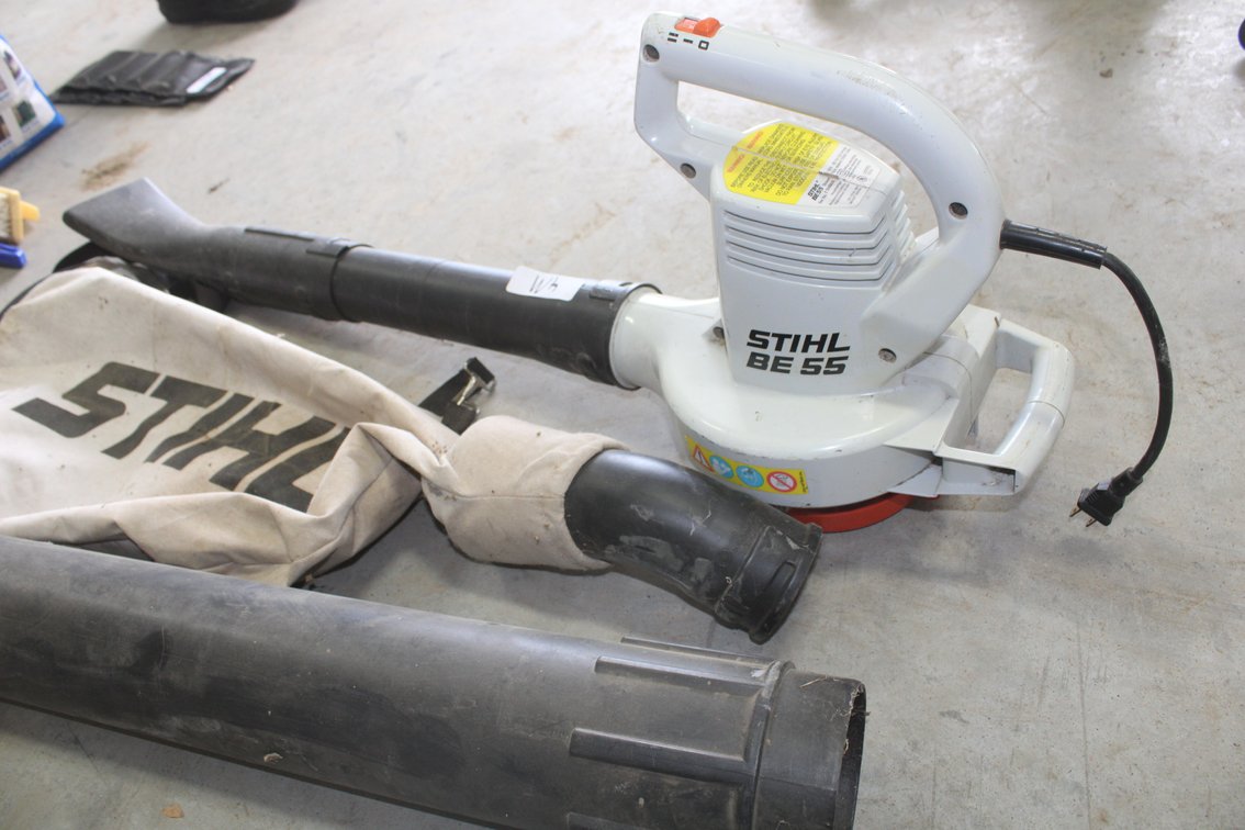 STHL Leaf Blower 