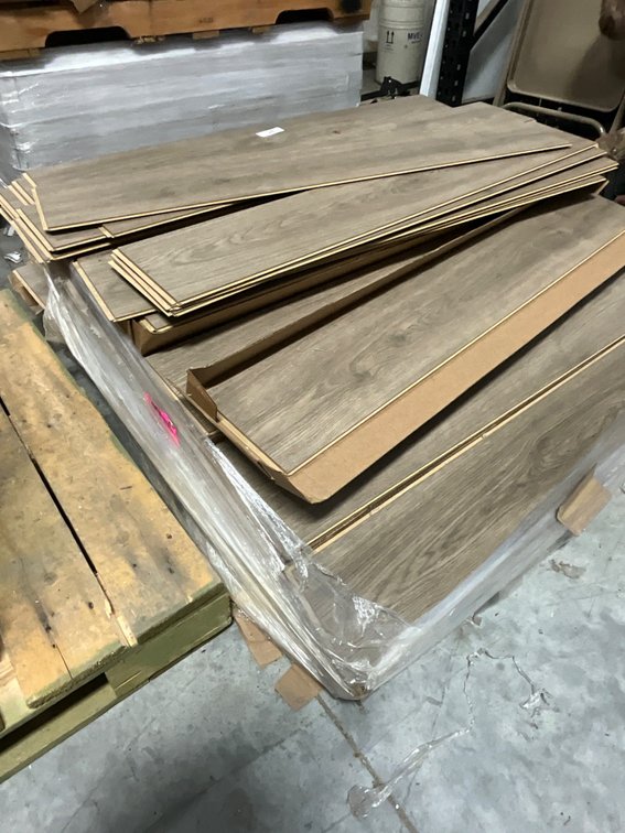 265 sq ft. of Oak Click Laminate Flooring