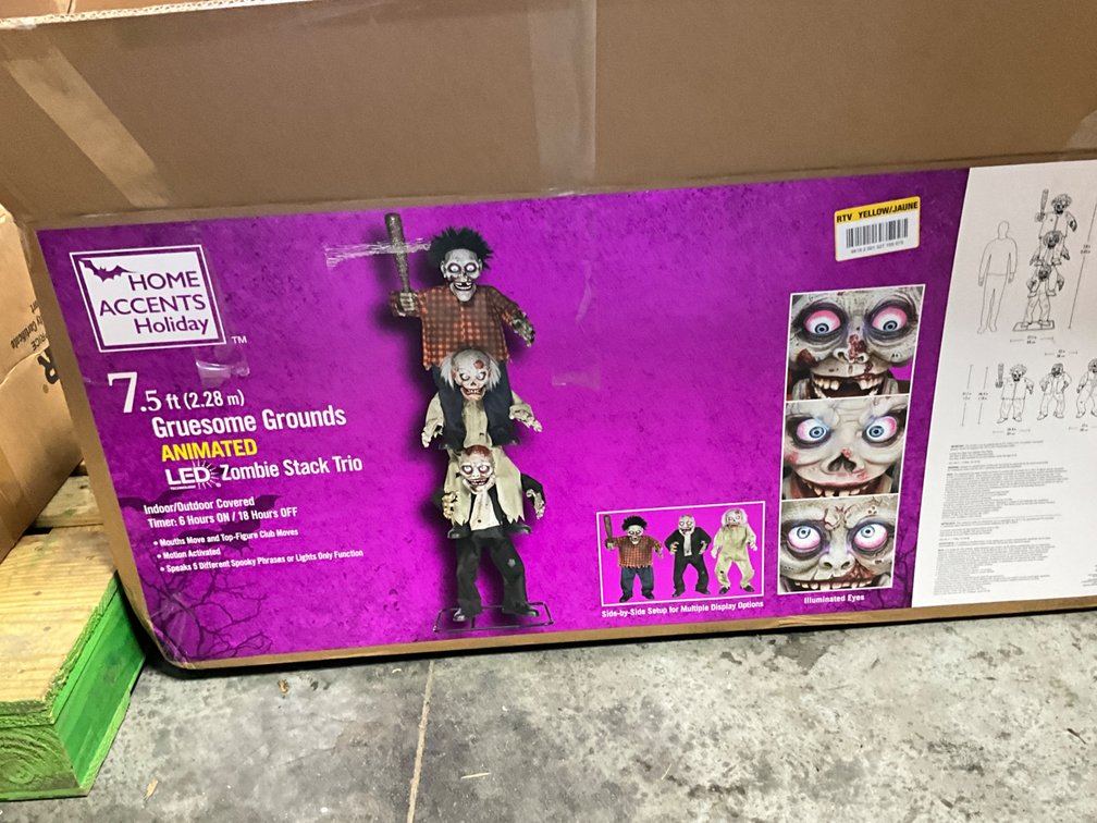 7.5ft Animated LED Zombies