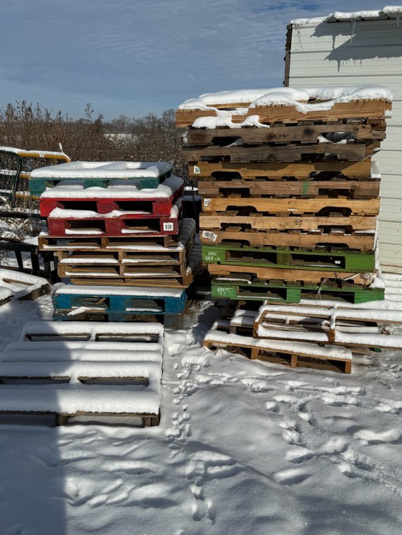 30+ Pallets