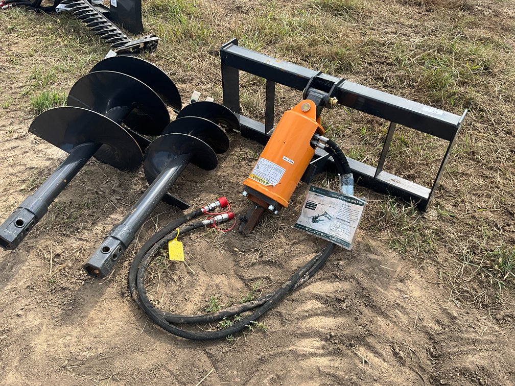 Unused 2025 Wolverine Skid Steer Post Hole Auger & 2 Bits