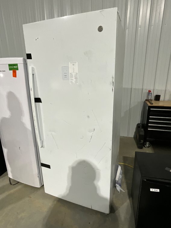 GE Standup Deep Freeze