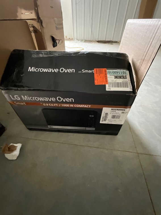 LG Microwave Oven