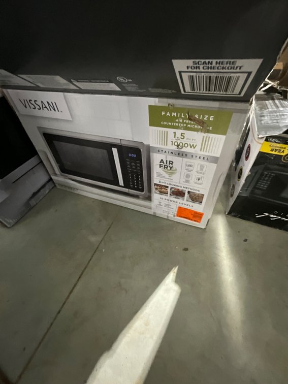 Vissani Family Size Countertop Microwave