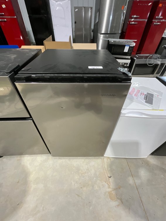 Vissani Mini Fridge