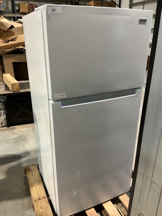 Vissani Fridge/Freezer