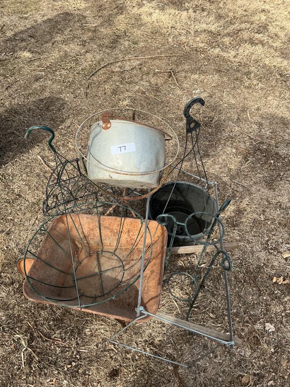 Misc. Planters/Hanging Baskets