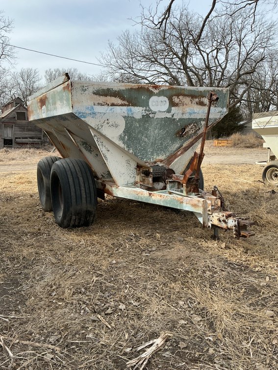 Co-op Moonwalk Dry Spreader