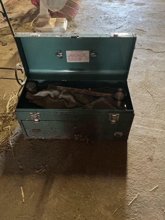 Metal Toolbox & Contents