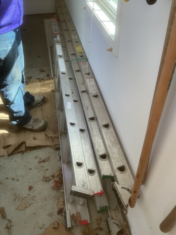 2 extension ladders