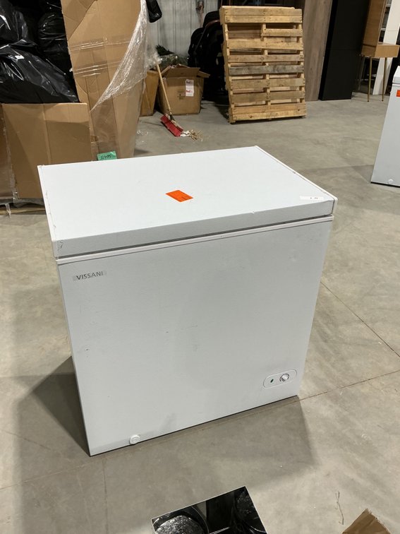 Vissani Chest Freezer