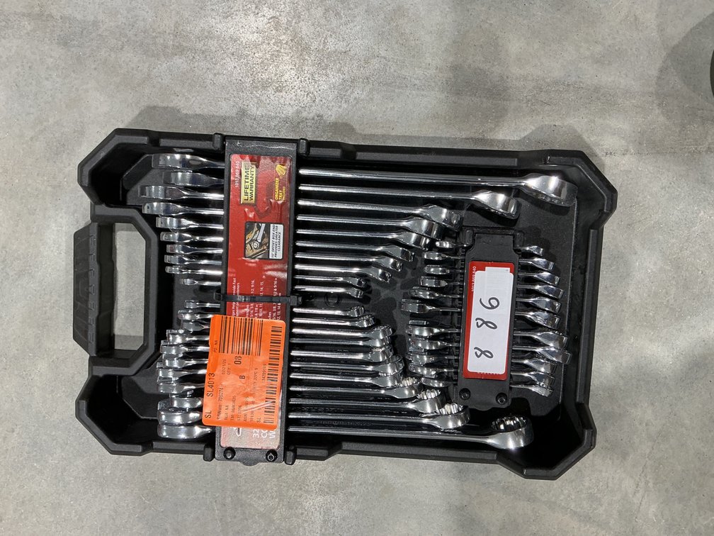 Husky 32pc Combination Wrench Set