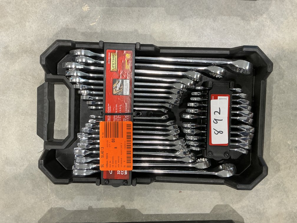 Husky 32pc Combination Wrench Set