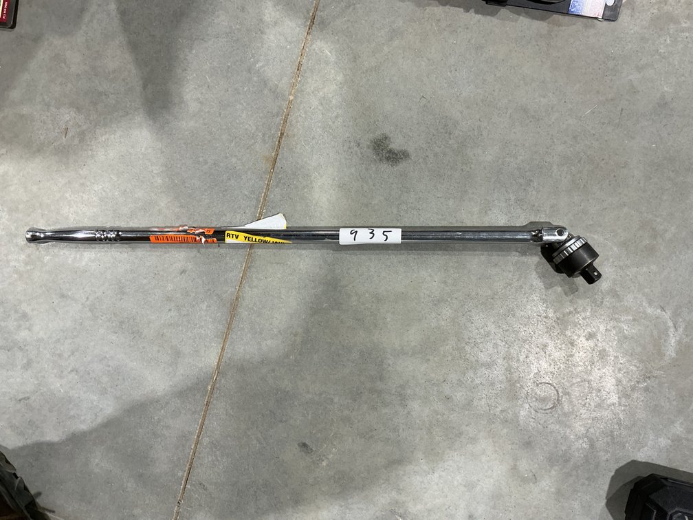 Husky 24" Ratcheting Breaker Bar