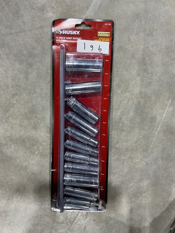 Husky 1/2" 11pc mm Deep Socket Set