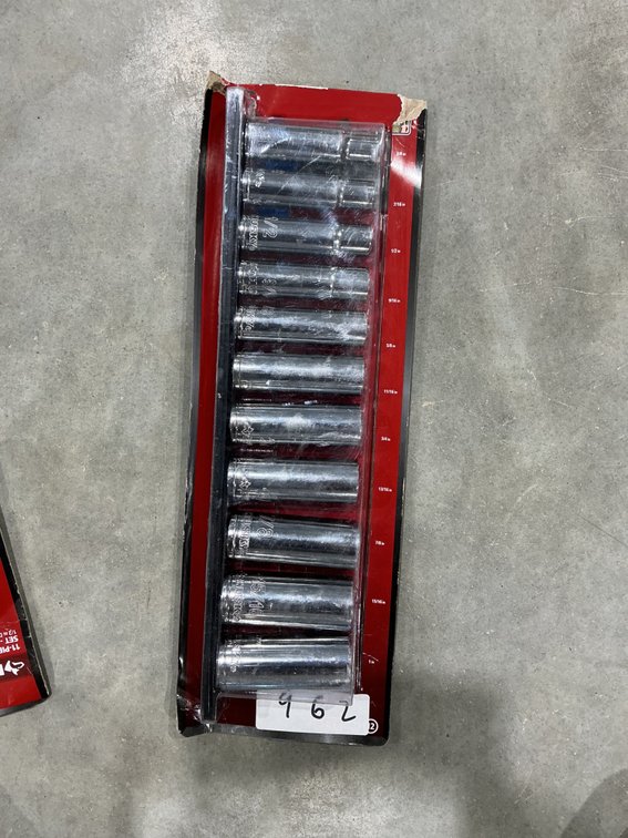 Husky 1/2" 11pc SAE Deep Socket Set