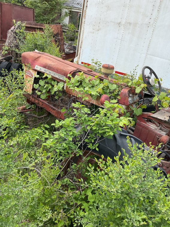 Farmall 460 Tractor