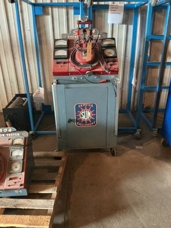 Sun 504 Distributor Machine and Cabinet