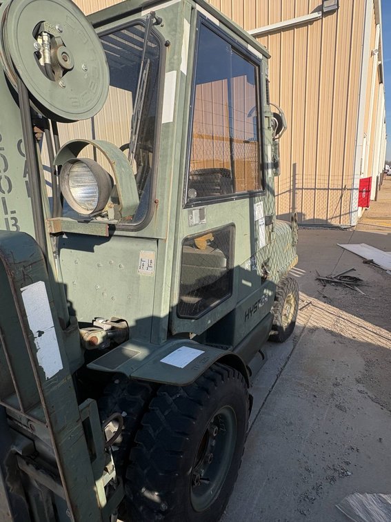 1995 Hyster Forklift in Operating Condition