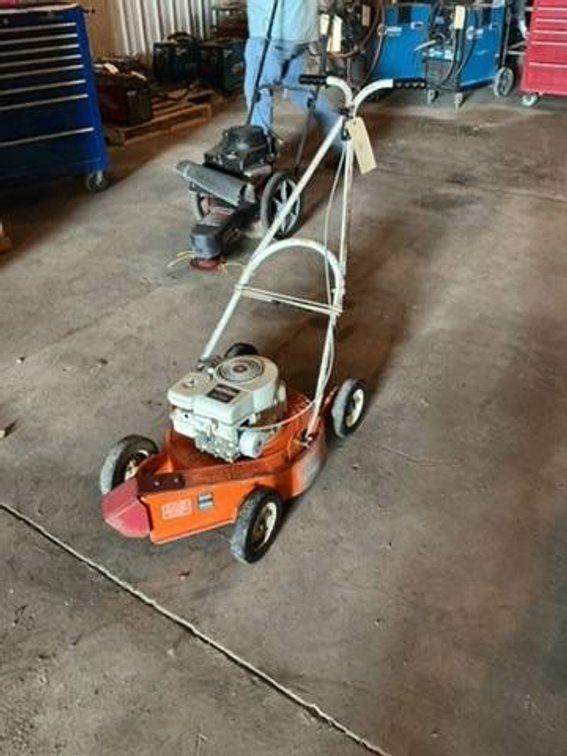 Sensation Narrowed Mower with 4 HP Briggs and Stratton Engine