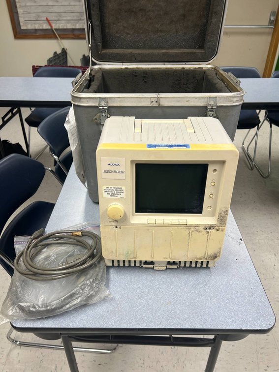Aloka SSD-500X Ultrasound Machine with Probes, Accessories, and Case
