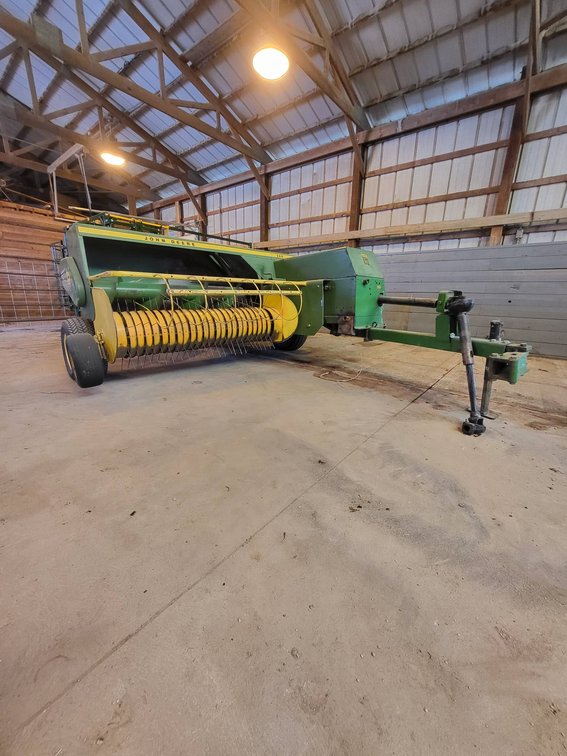 John Deere 346 Wire Tie Small Square Baler with 540 PTO and Extended Chute