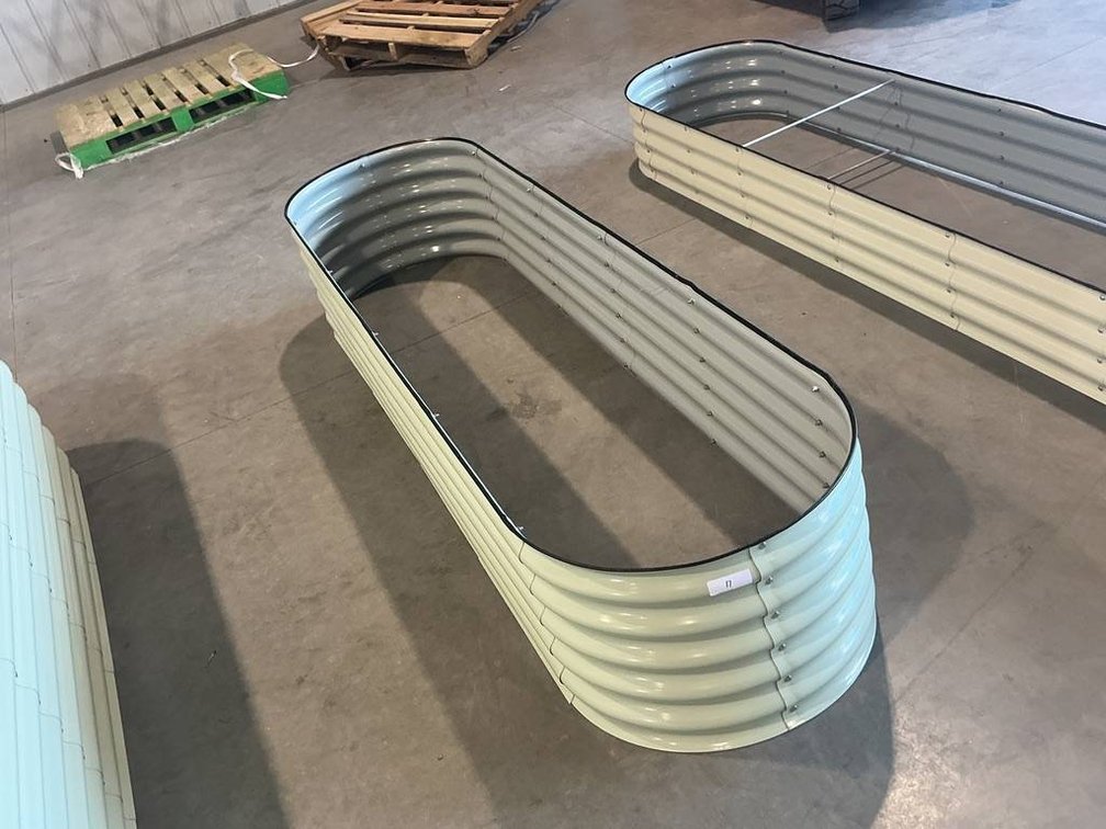 8-Foot Corrugated Raised Garden Bed with Rounded Corners