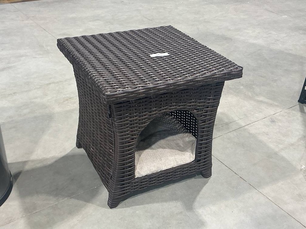 Brown Wicker Outdoor Pet End Table