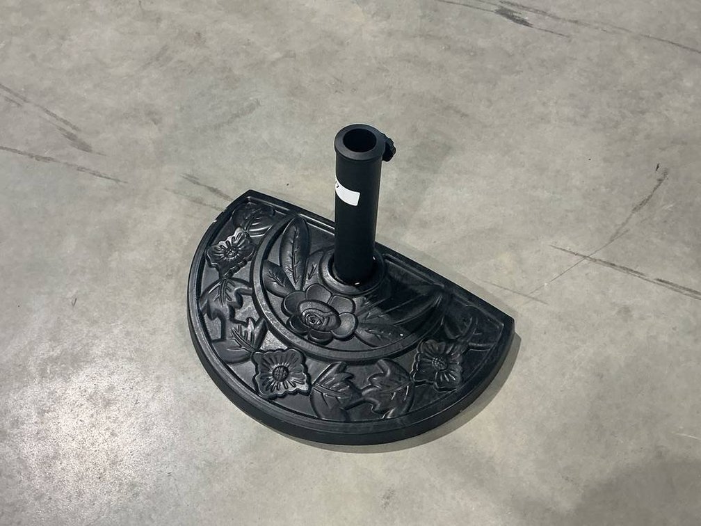 20 LBS Half-Round Umbrella Base with Decorative Design