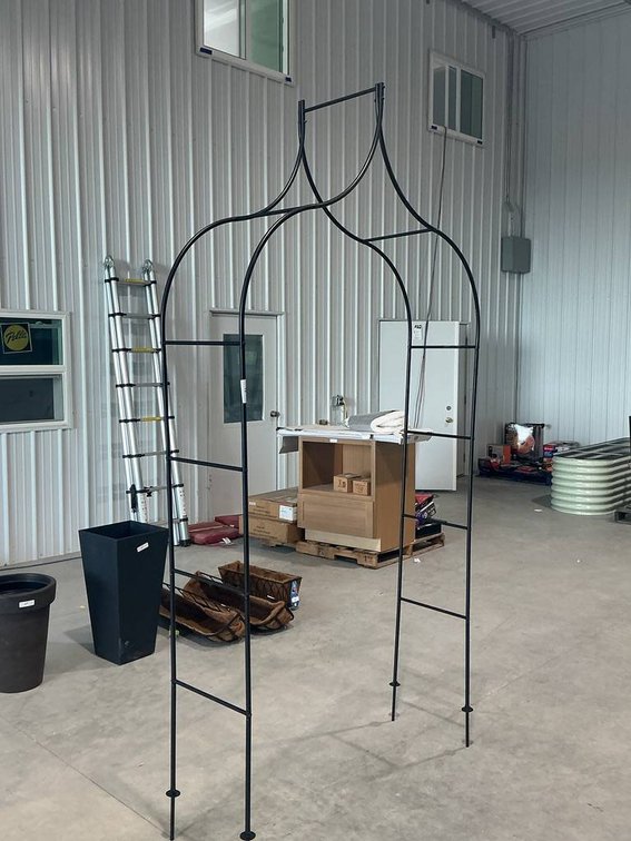 Decorative Metal Garden Arch Measuring 8.5' Tall