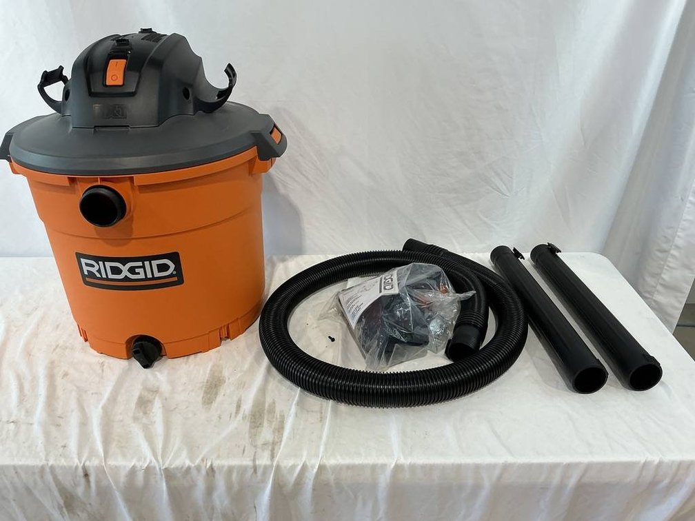 Rigid Wet/Dry Vac 16 Gal, 5 Peak HP