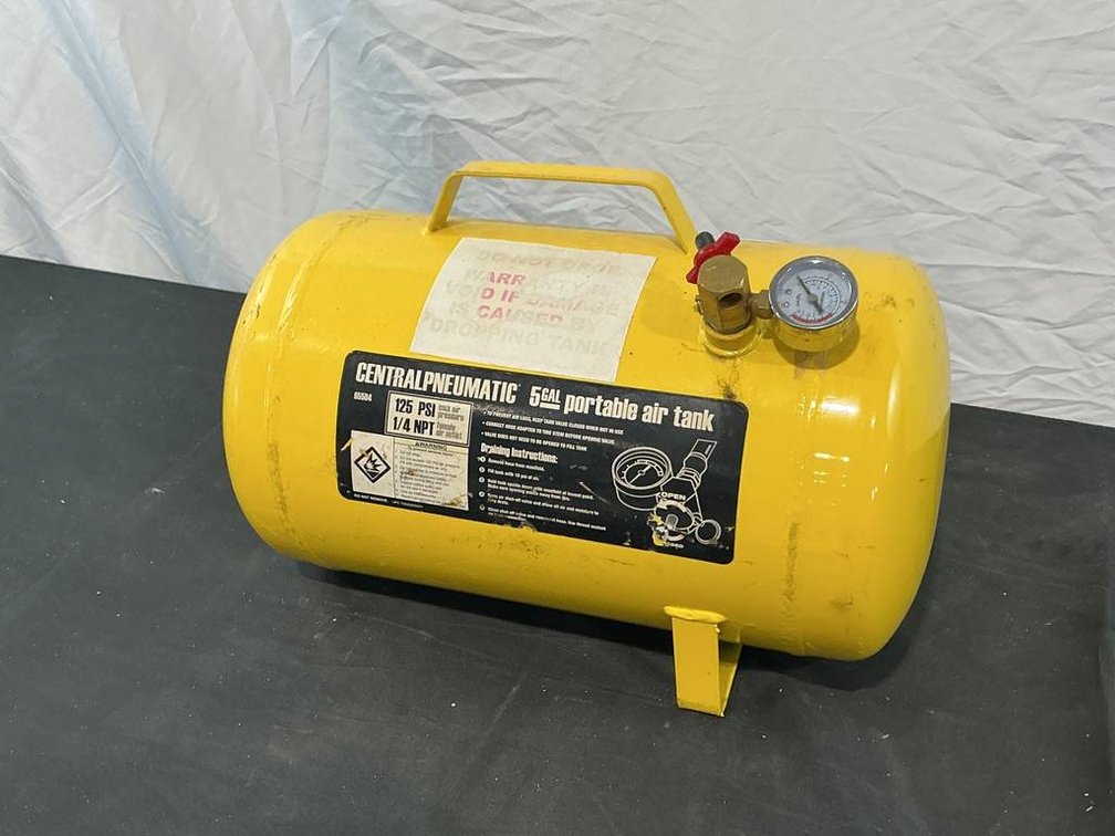 Central Pneumatic 5-Gallon Portable Air Tank