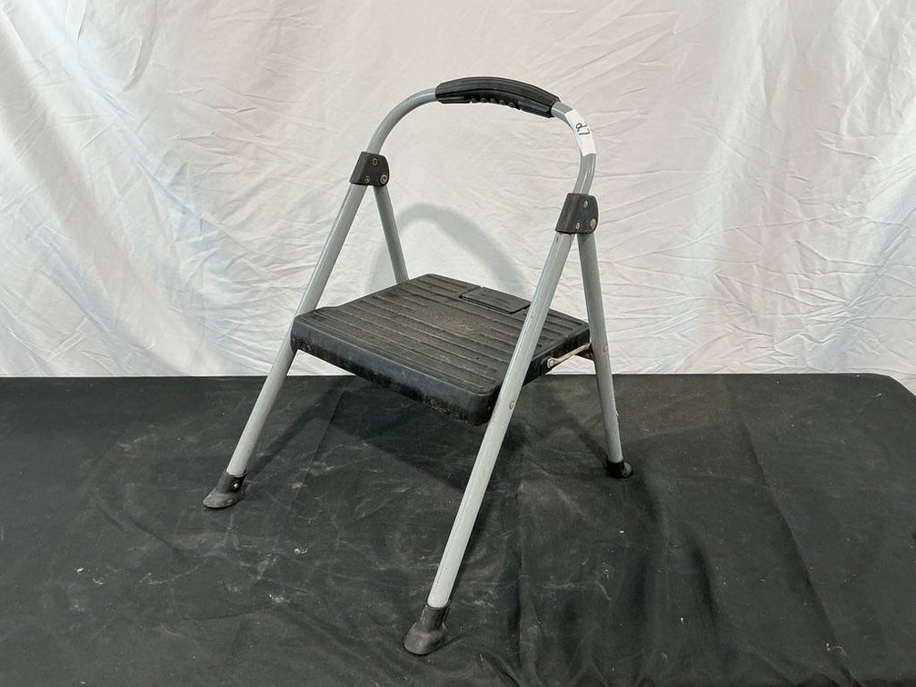 Cosco One-Step Steel Step Stool