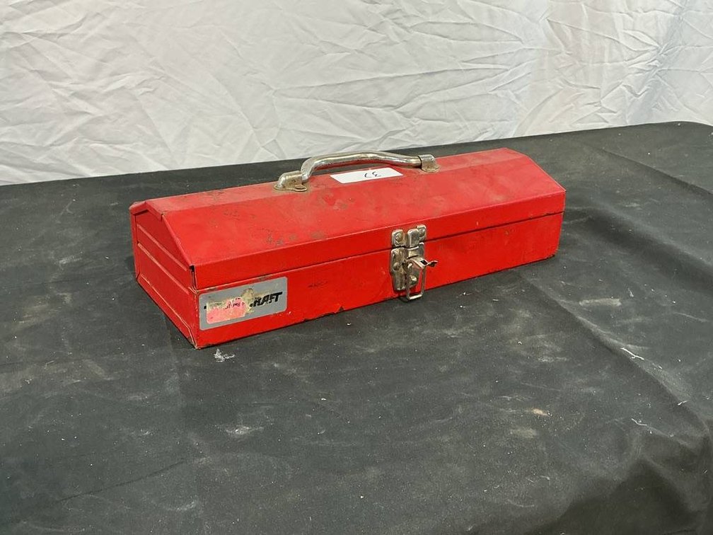 Mastercraft 16" Hip Roof-Style Tool Box
