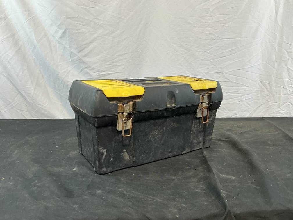 Stanley 19" Tool Box