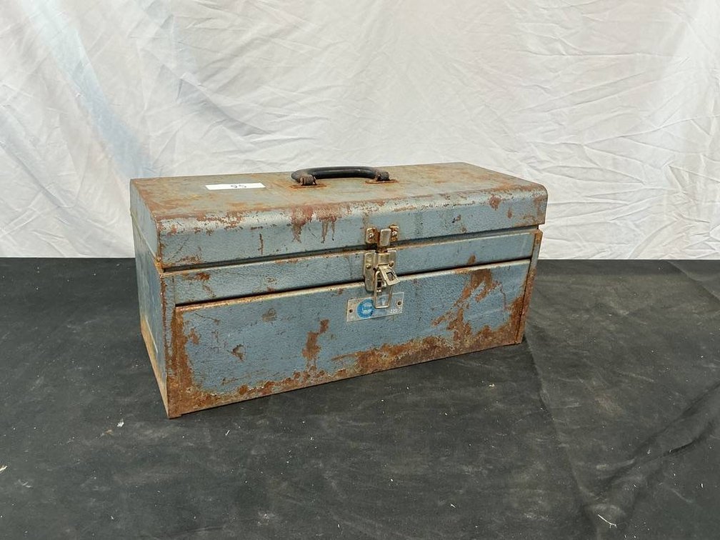 20" Champions Tool Box