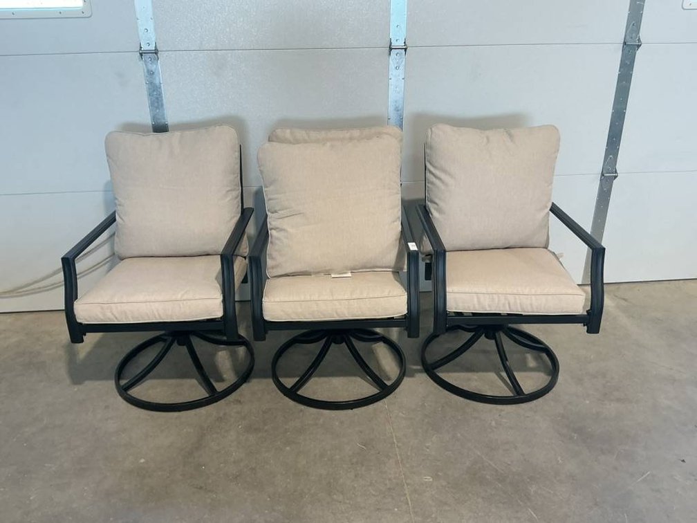 Hampton Bay Swivel Chair Set