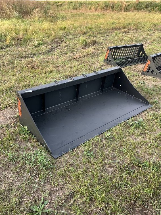 Unused Pabreak 72" Skid Steer Bucket