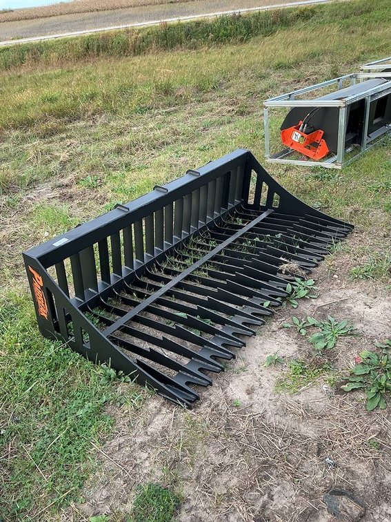 Unused Pabreak 72" Skeleton Skid Steer Bucket