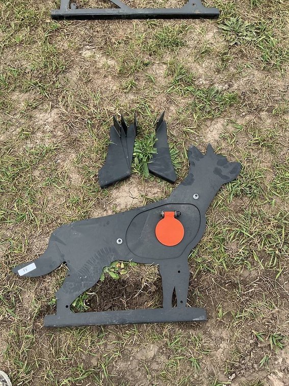 Unused Pabreak Stand-Up Coyote Target with Painted Vital Flapper