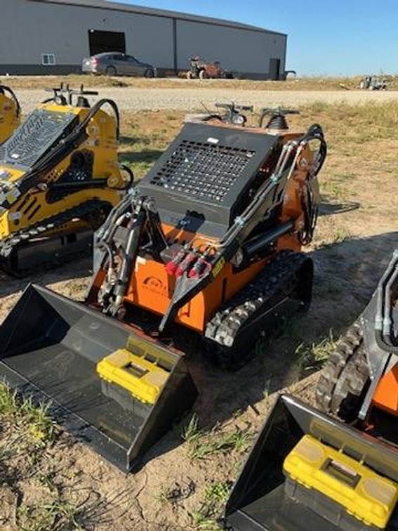 Unused 2026 ARTEER QB-480 Mini Skid Steer