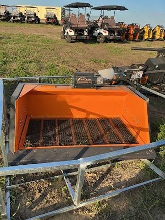 Unused ARTEER 72" Screening Bucket