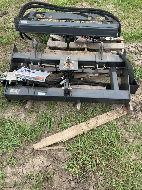 Unused ARTEER Skid Steer 3 PT Hitch Adapter