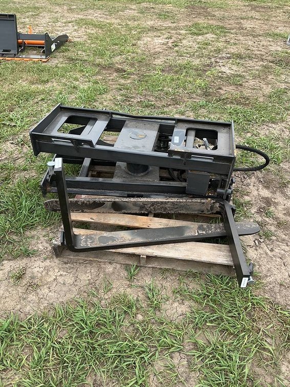 Unused ARTEER Rotating Hydraulic Pallet Forks