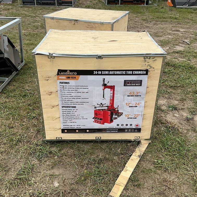 Unused LandHero 24" Semi Automatic Tire Changer